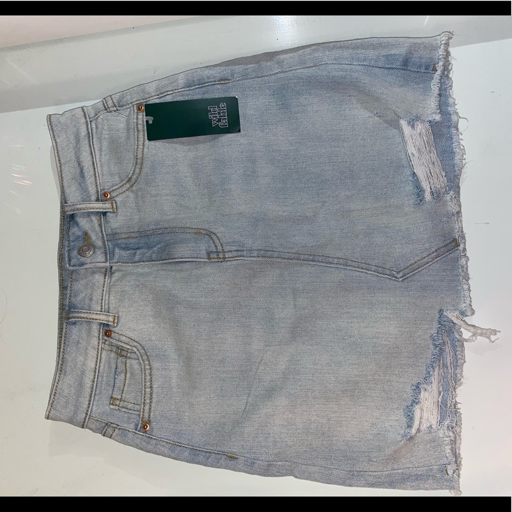 Wild Fable (target) 00 light blue Jean skirt